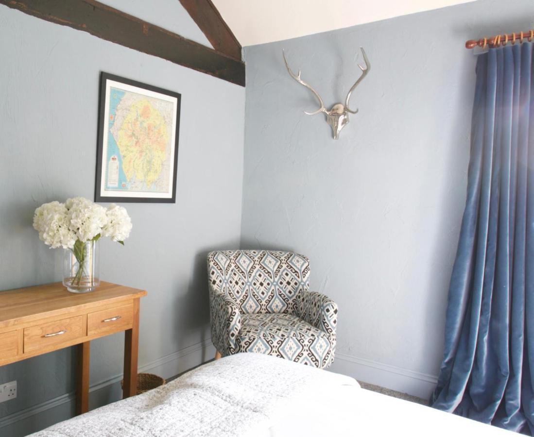 The Brown Horse Inn Winster  Екстер'єр фото