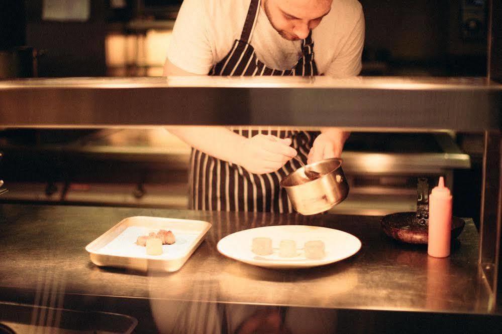 The Brown Horse Inn Winster  Екстер'єр фото