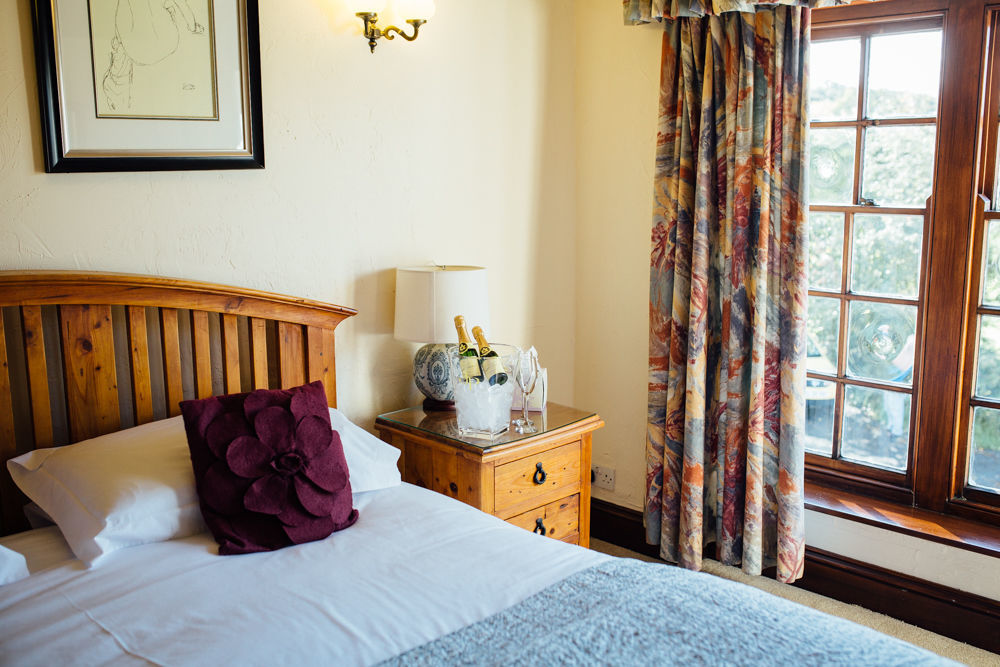The Brown Horse Inn Winster  Екстер'єр фото